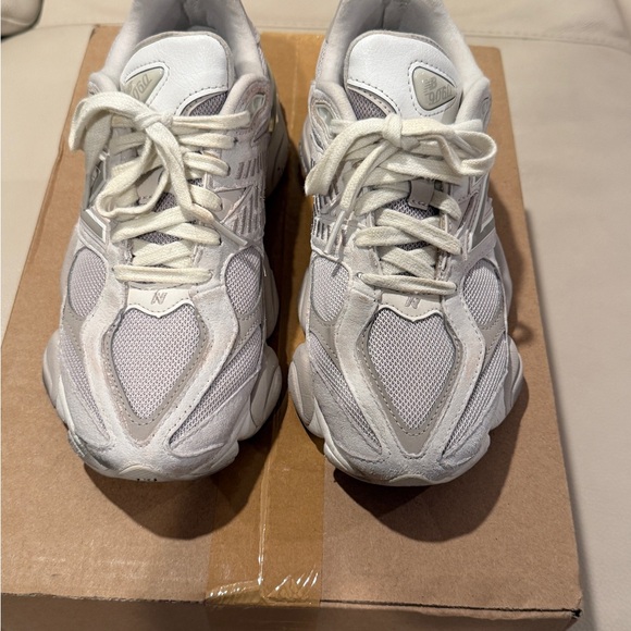 New Balance 9060 ‘Grey Moonbeam’  Size 5 Men’s EUR 37.5   US Women’s 6.5 - Picture 5 of 6